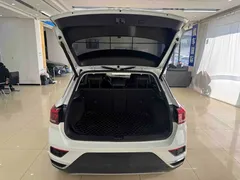 2021 Volkswagen T-Roc 280TSI DSG 2WD, белый — фото 19