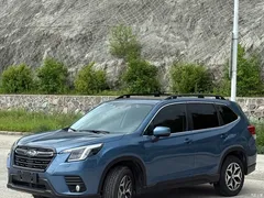 2022 Subaru Forester 2.0i AWD Luxury, синий — фото 2