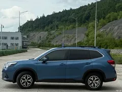 2022 Subaru Forester 2.0i AWD Luxury, синий — фото 3