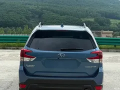 2022 Subaru Forester 2.0i AWD Luxury, синий — фото 4