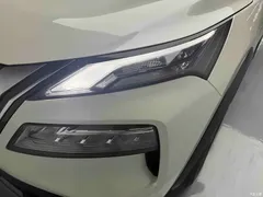 2021 Nissan X-Trail VC-Turbo 300 CVT 2WD Luxury, белый — фото 12