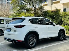 2021 Mazda CX-5 2.0L AT 2WD, белый — фото 13