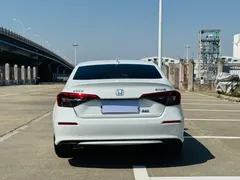 2023 Honda Civic 240TURBO CVT, белый — фото 15