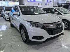 2020 Honda Vezel 1.5L CVT Elite, белый — фото 3