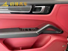2023 Porsche Cayenne 3.0T Platinum Edition, белый — фото 8