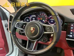 2023 Porsche Cayenne 3.0T Platinum Edition, белый — фото 9