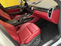 2023 Porsche Cayenne 3.0T Platinum Edition, белый — фото 18