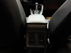 2023 Honda Vezel 1.5L CVT Pioneer, белый — фото 14