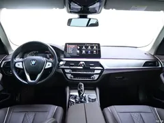 2021 BMW 5 Series 530Li Leading Luxury Package, чёрный — фото 13