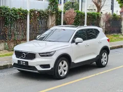 2021 Volvo XC40 T3 Zhixing Fashion, белый — фото 1