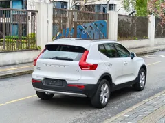 2021 Volvo XC40 T3 Zhixing Fashion, белый — фото 5