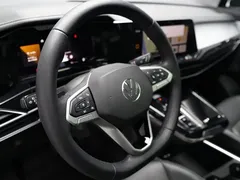 2022 Volkswagen Talagon 380TSI 4WD Luxury Pro 6-seat, чёрный — фото 8