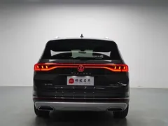 2022 Volkswagen Talagon 380TSI 4WD Luxury Pro 6-seat, чёрный — фото 20