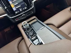 2021 Volvo S90 B5 Zhiyi Luxury, чёрный — фото 7