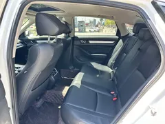 2018 Honda Accord Hybrid 2.0L V, белый — фото 6