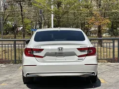 2018 Honda Accord Hybrid 2.0L V, белый — фото 8