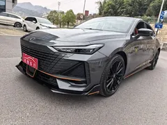 2023 Changan UNI-V 1.5T Sport — фото 1