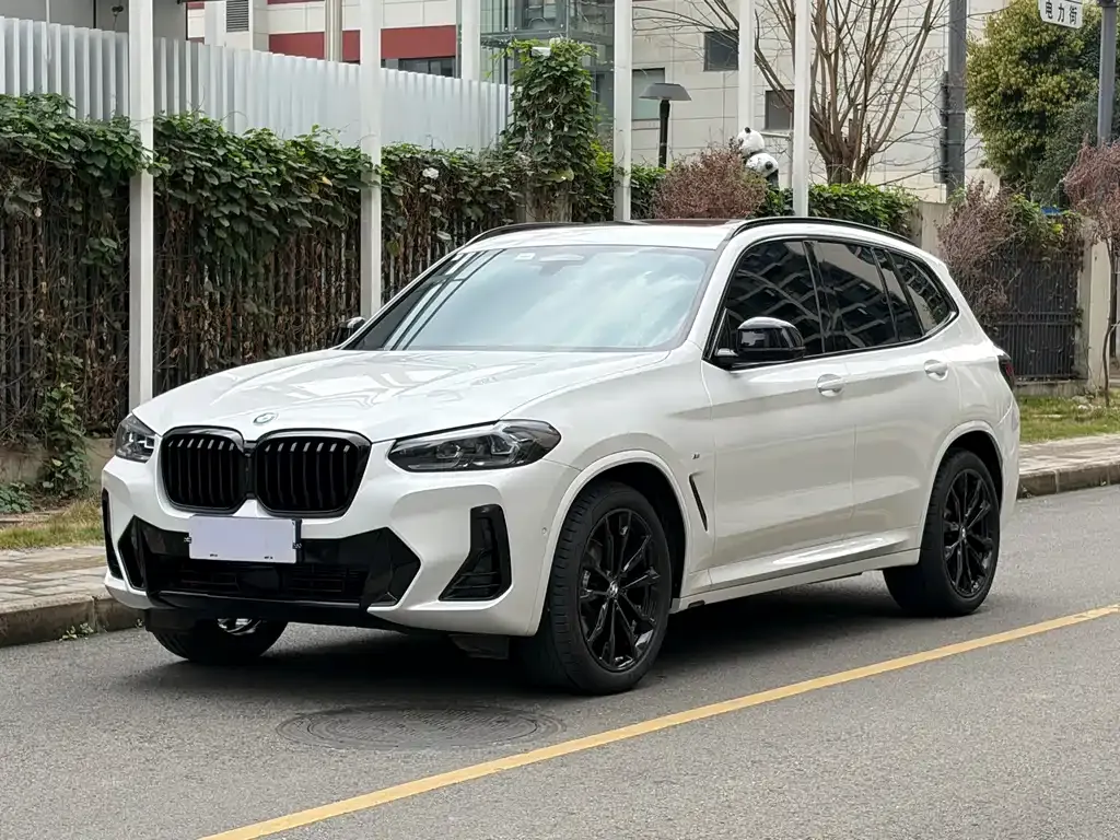 2023 BMW X3 M