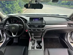 2018 Honda Accord 260TURBO Elite V, белый — фото 9