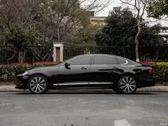 2023 Volvo S90 B5 Zhiyuan Luxury, чёрный — фото 3