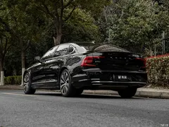 2023 Volvo S90 B5 Zhiyuan Luxury, чёрный — фото 5