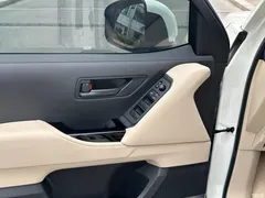 2023 Toyota Land Cruiser (imported) 3.5T Middle East — фото 26