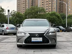 2021 Lexus ES 260 — фото 2