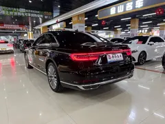 2021 Audi A8L 50 TFSI quattro Comfort, чёрный — фото 12