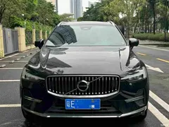2022 Volvo XC60 B5 4WD Zhiyi Luxury, чёрный — фото 3