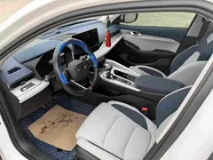 2023 Geely Preface 2.0TD Premium, белый — фото 4