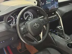 2022 Toyota Venza 2.0L CVT 2WD Premium — фото 15