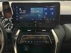 2022 Toyota Venza 2.0L CVT 2WD Premium — фото 16