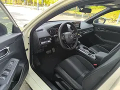 2023 Honda Civic HATCHBACK 240TURBO CVT, белый — фото 9
