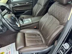 2021 BMW 7 Series 730Li, чёрный — фото 10
