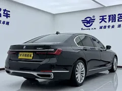 2021 BMW 7 Series 730Li, чёрный — фото 19