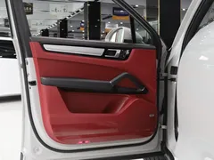 2022 Porsche Cayenne E-Hybrid 2.0T Platinum — фото 5