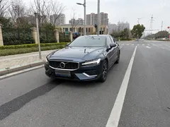 2021 Volvo S60 T4 Luxury, синий — фото 2