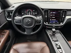 2021 Volvo S60 T4 Luxury, синий — фото 9