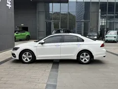 2021 Volkswagen Lamando 230TSI DSG Fashion, белый — фото 8