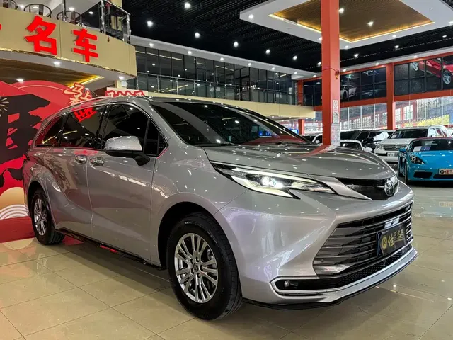 2021 Toyota Sienna 2.5L Hybrid Premium