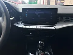 2023 MG MG5 180DVVT CVT Luxury — фото 10