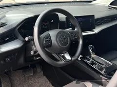 2023 MG MG5 180DVVT CVT Luxury — фото 13