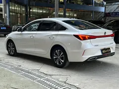 2023 Changan Eado PLUS 1.4T GDI DCT Premium, белый — фото 7