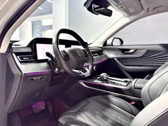 2023 Hongqi HS5 2.0T 4WD Pro — фото 10