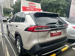2022 Toyota Wildlander 2.0L CVT 2WD Luxury — фото 6