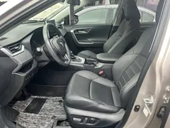 2022 Toyota Wildlander 2.0L CVT 2WD Luxury — фото 7