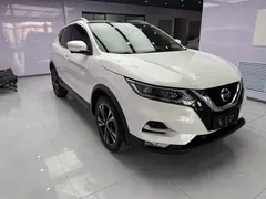 2022 Nissan Qashqai 2.0L CVT XV Prem Luxury, белый — фото 3