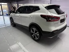 2022 Nissan Qashqai 2.0L CVT XV Prem Luxury, белый — фото 5