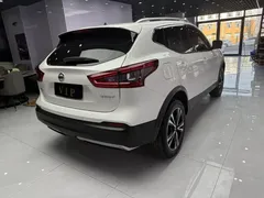 2022 Nissan Qashqai 2.0L CVT XV Prem Luxury, белый — фото 6