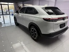 2023 Honda Vezel 1.5L CVT Tech, белый — фото 4